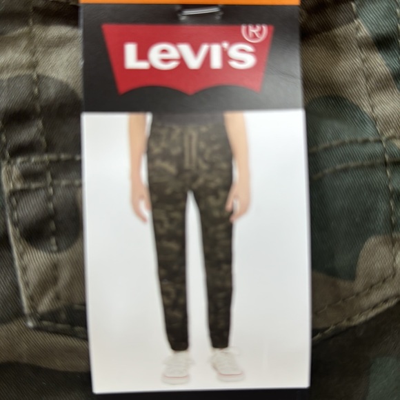 Levi's jogger elastic Cliff stretch slim from Pip to ankle youth size 7 camo - Picture 4 of 4
